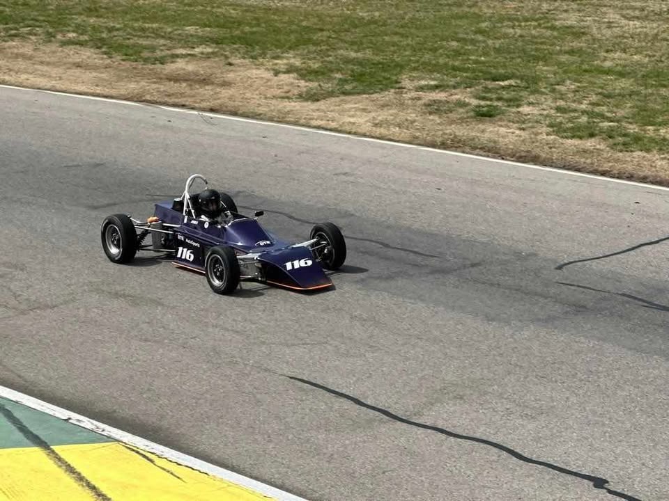 Aquired in 2019 in Phoenix az from Jens Plowman but no logbooks or other history for the car. 